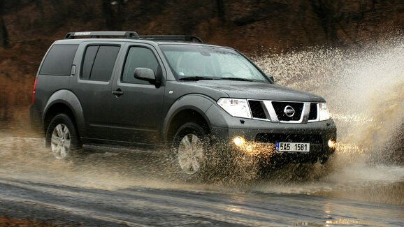 Ojetý Nissan Pathfinder R51: Tento se vám nezlomí