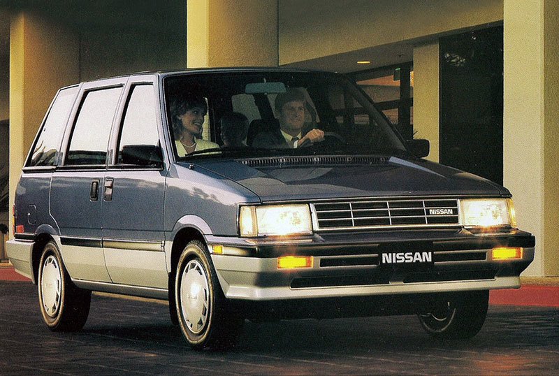 Nissan Prairie M10 (1985)