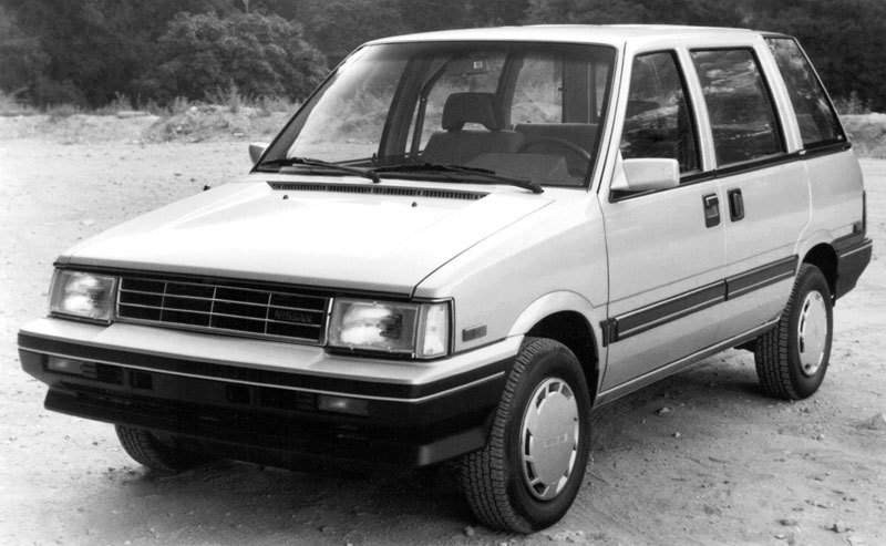 Nissan Prairie M10 (1986)