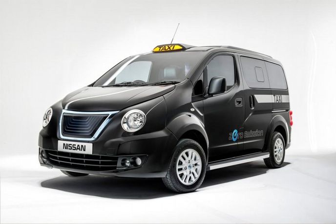 Nissan pro londýnskou taxislužbu - speciál na bázi lehkého užitkového NV200