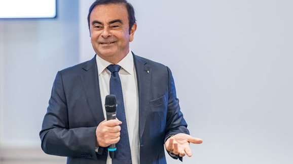 Kdo je zatčený Carlos Ghosn? Neúnavný šéf, kterému se říká zabiják nákladů