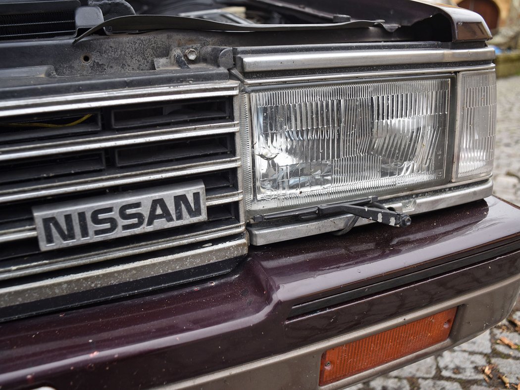 Nissan Laurel (1986)