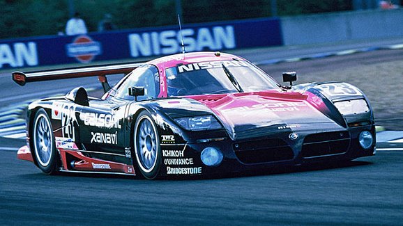 Nissan R390 GT1 (1997-1998): Silniční verze byla nejrychlejším a nejdražším Nissanem