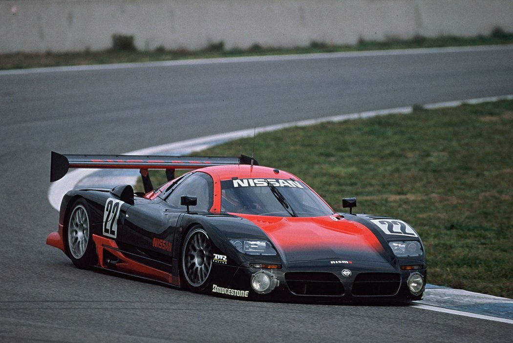 Nissan R390 GT1