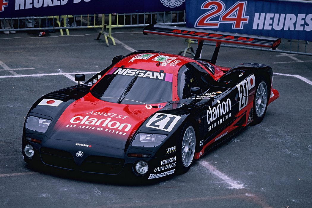 Nissan R390 GT1