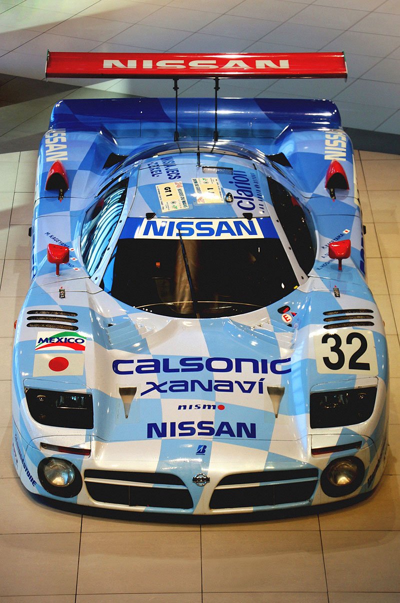 Nissan R390 GT1