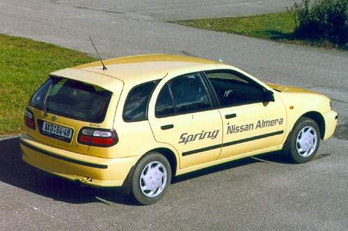 Nissan Almera