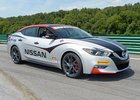 Nissan Maxima slouží ve Virginii jako Safety Car