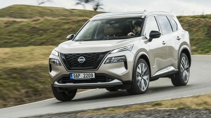 Nissan X-Trail e-POWER e-4ORCE Tekna+ Nissan X-Trail e-POWER e-4ORCE Tekna+