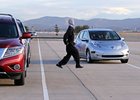 Autonomní Nissan Leaf: Vezli jsme se autem, které nepotřebuje řidiče