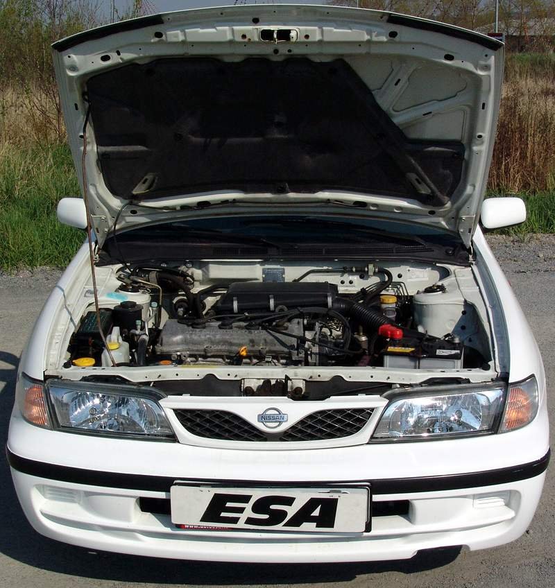 Nissan Almera