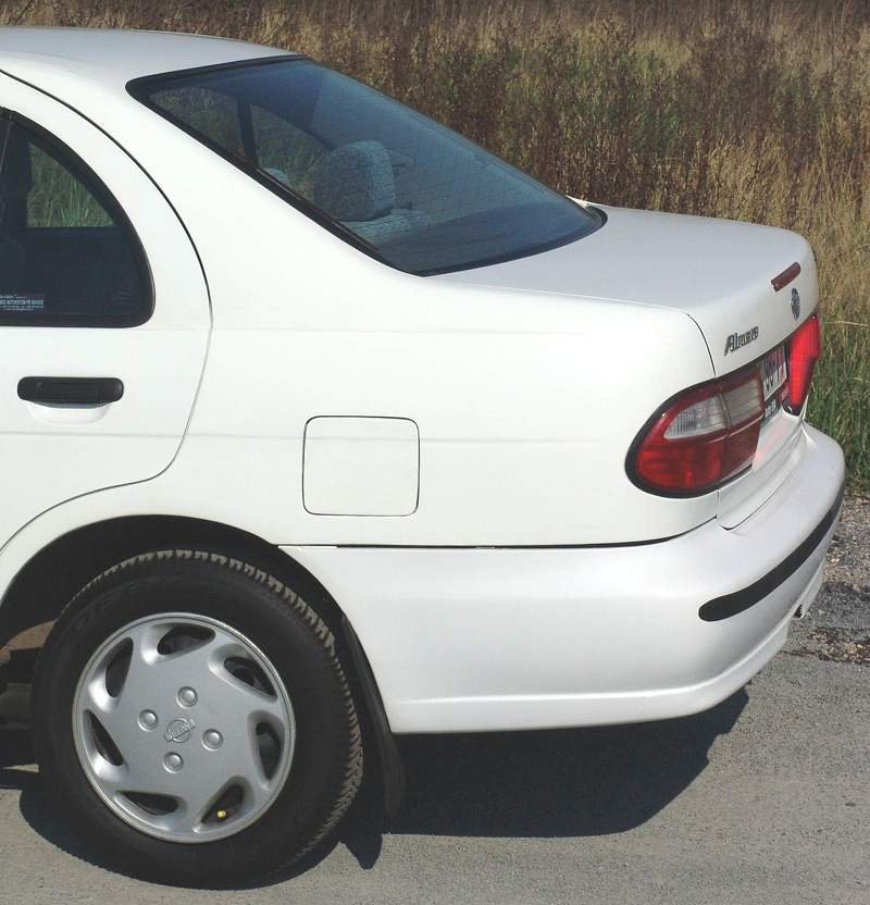 Nissan Almera