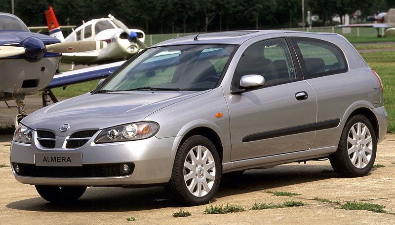 Nissan Almera