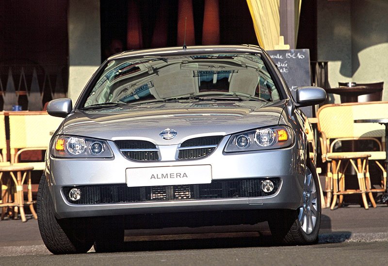 Nissan Almera