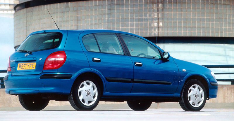 Nissan Almera