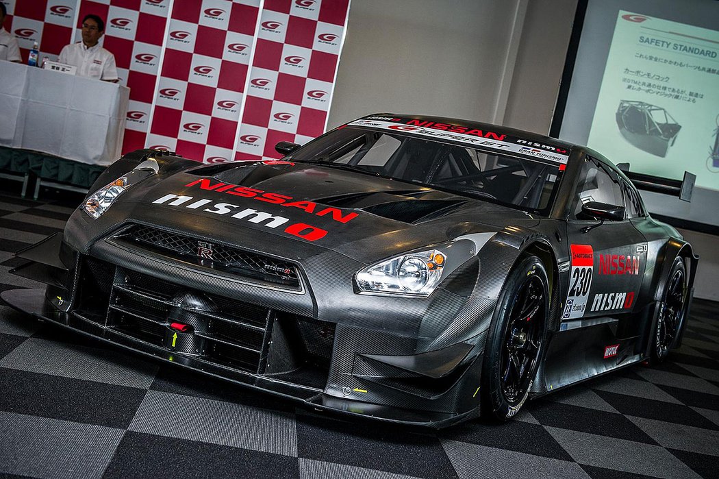 Nissan GT-R