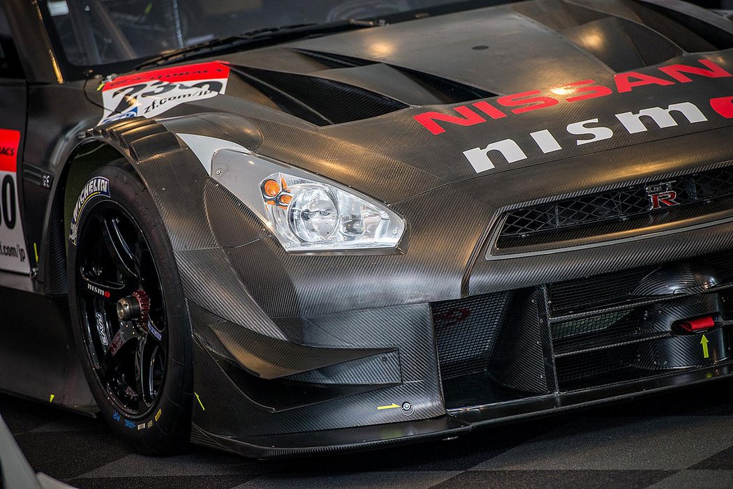 Nissan GT-R