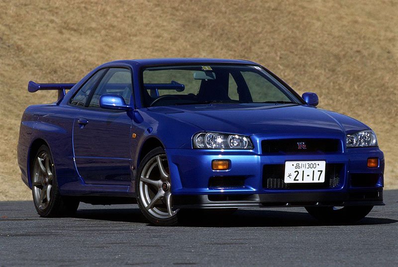 Nissan GT-R