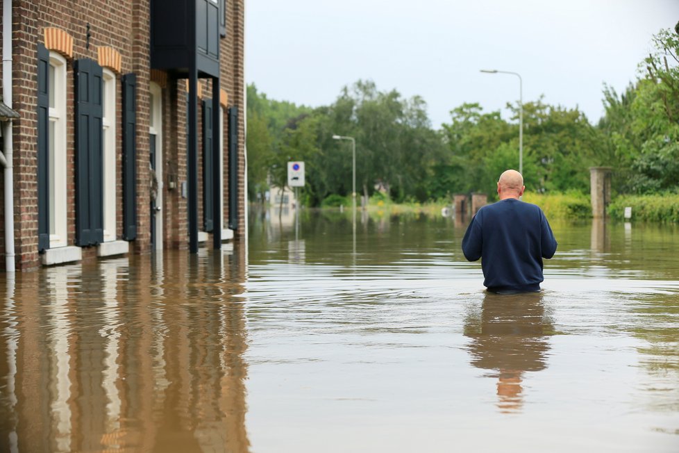 Záplavy po bouřkách v Nizozemí (16.7.2021)