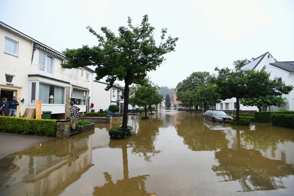 Záplavy po bouřkách v Nizozemí (15.7.2021)