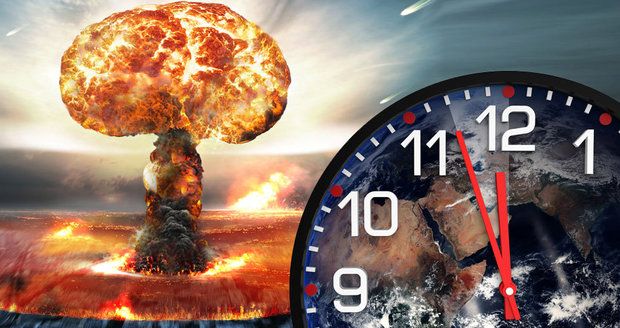 Světu tikají „hodiny zkázy“: Od jaderné války nás dělí tři minuty, říká Chomsky 