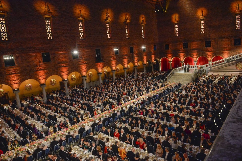 Na předávání Nobelových cen bylo pozváno na 1600 hostů.