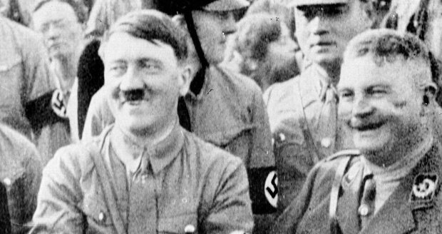 Tři noci zalité krví: Hitler nechal svého kamaráda popravit i kvůli homosexualitě