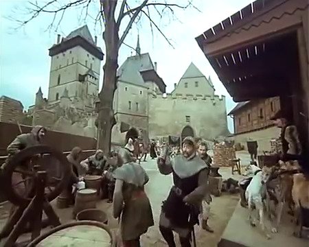 Hrad Karlštejn v hudební komedii Noc na Karlštejně