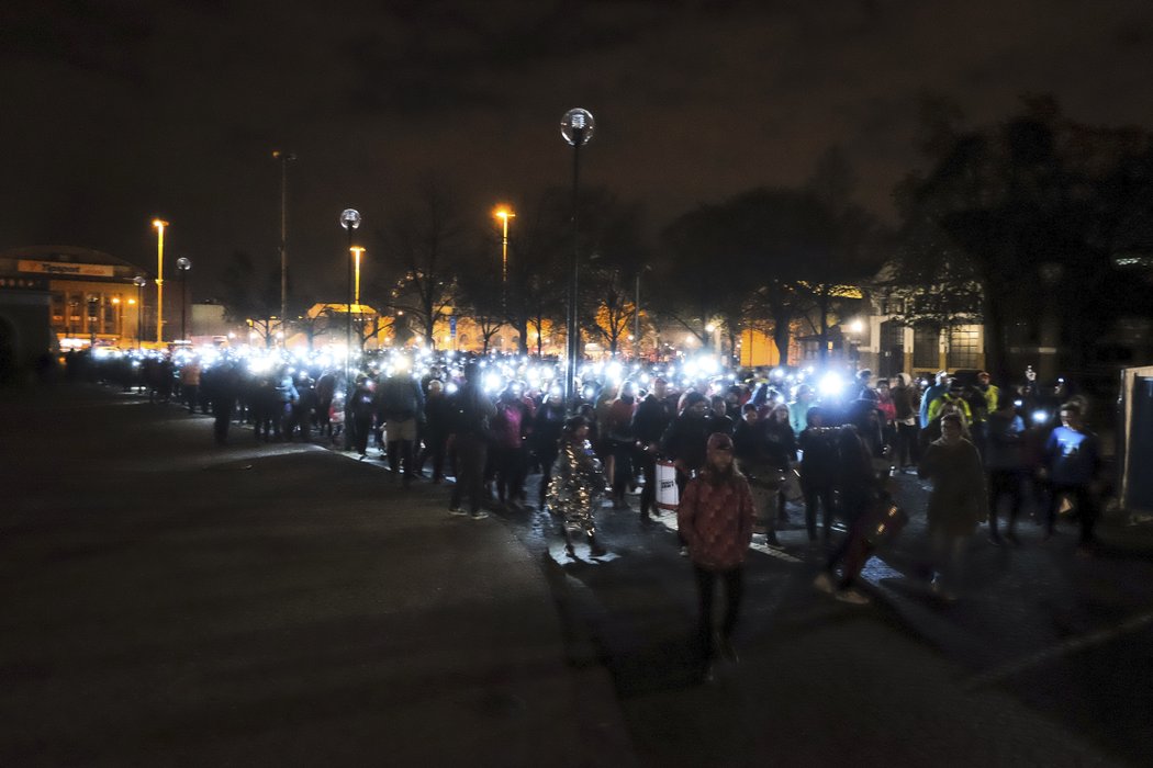 Noční běh pro Světlušku má vždy mimořádnou atmosféru.