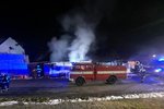 Středeční noční požár domu ve Starých Hvězdlicích na Vyškovsku skončil tragicky. Hasiči našli uvnitř mrtvou ženu.