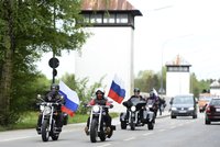 Putinovi motorkáři: Přijeli do koncentračního tábora Dachau!