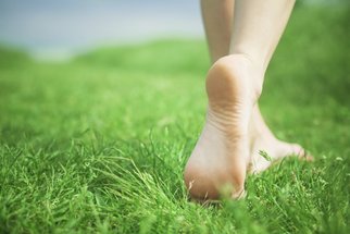 Ploché nohy u dětí: Co je příčinou a jak probíhá „léčba“?