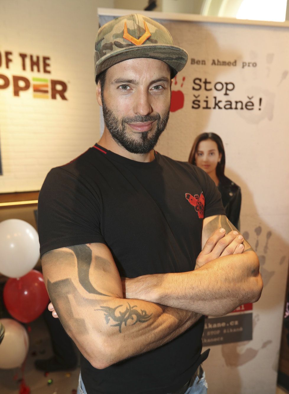Václav Noid Bárta pokřtil videoklip Síť na podporu boje proti šikaně.