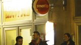Lucko, Noid si za tebe našel Lauru!