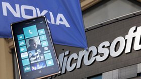 Microsoft se chystá koupit mobilní divizi Nokie za mastných 140 milionů Kč