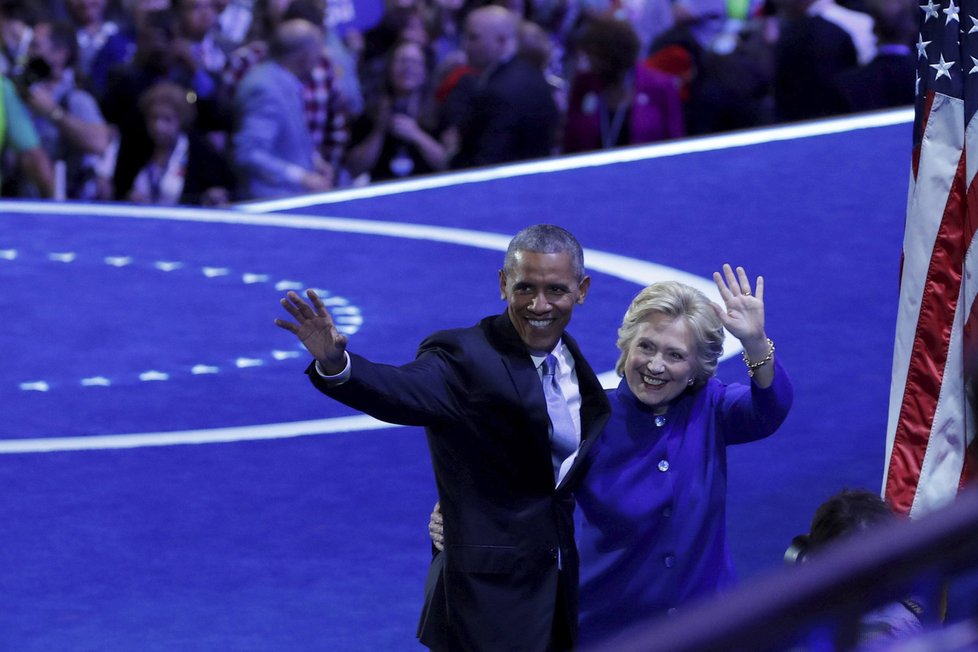 Sjezd demokratů ve Filadelfii: Barack Obama a Hillary Clintonová