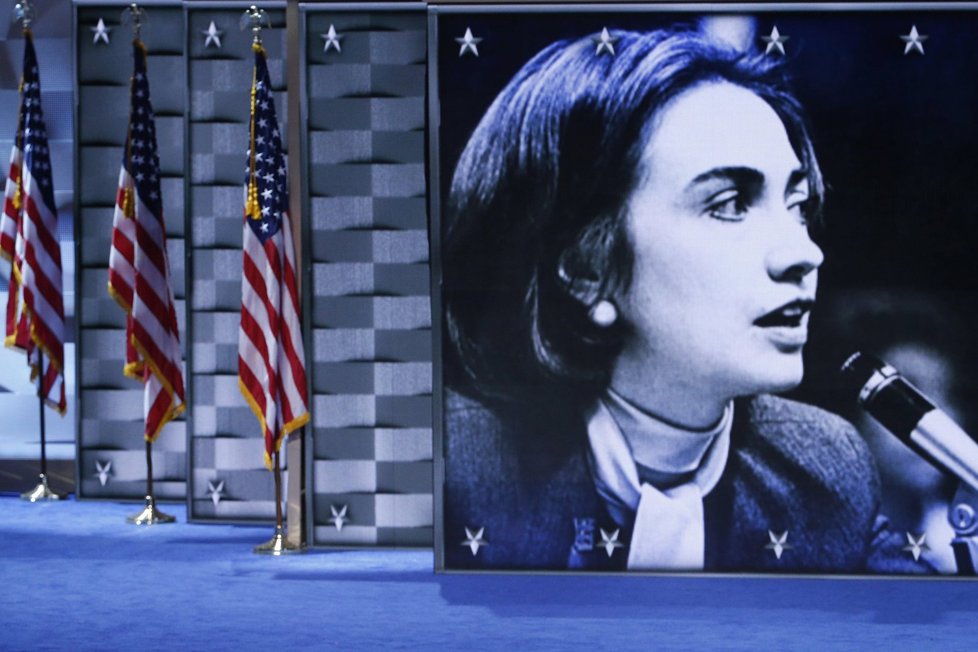 Nominační sjezd demokratů ve Filadelfii: Mladá Hillary Clintonová