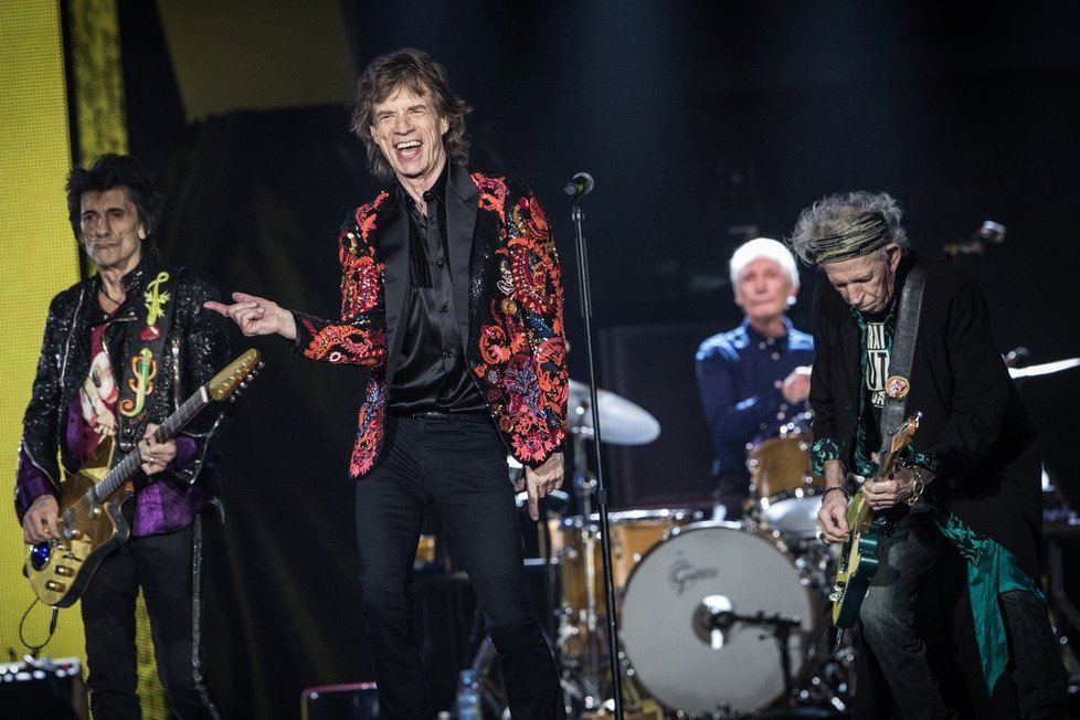 Mick Jagger na koncertě v Paříži