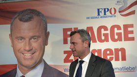 Norbert Hofer, který za nacionalisticky orientovanou Svobodnou stranu Rakouska (FPÖ) kandiduje na rakouského prezidenta.