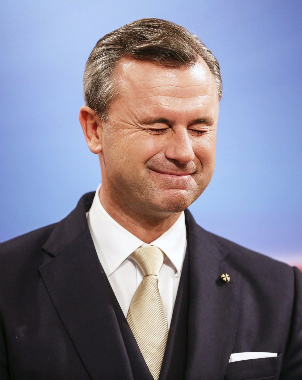 Kandidát rakouských Svobodných Norbert Hofer u voleb neuspěl.