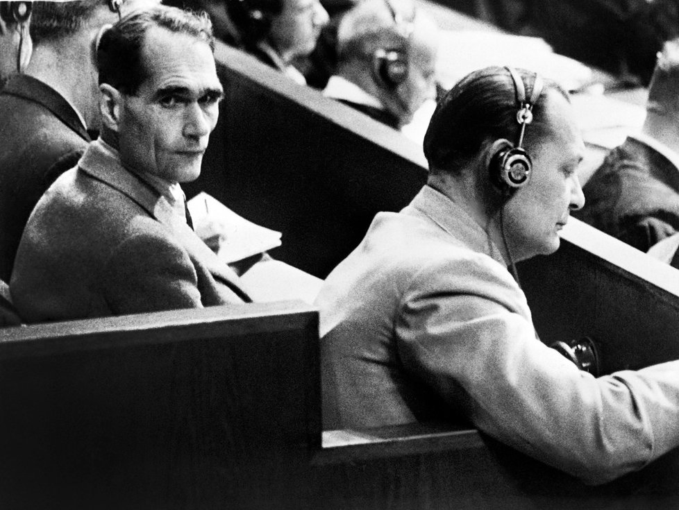 Rudolf Hess (†93) byl odsouzen k doživotí.