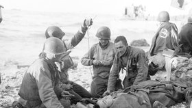 Vylodění spojenců v Normandii, červen 1944