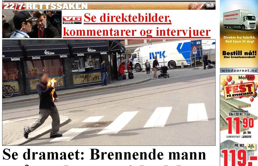 Před soudem, kde stojí vrah Breivik, se upálil muž