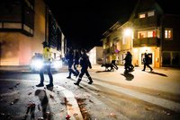 Lukostřelec (37) v norském supermarketu zastřelil 5 lidí: Dánský občan podle policistů konvertoval k Islámu