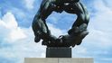 Frognerův park je galerie soch Gustava Vigelanda pod širým nebem.