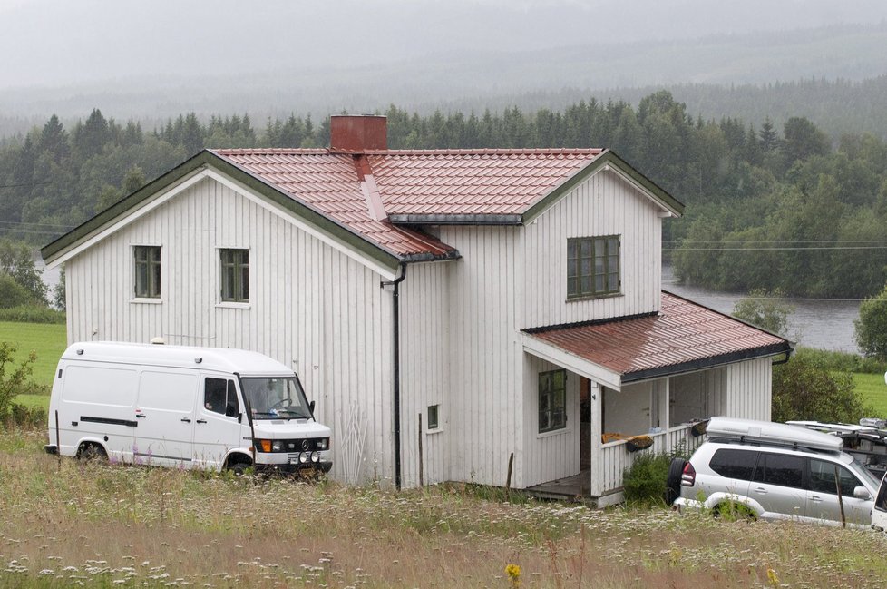 Na této farmě plánoval Breivik hrůyný čin