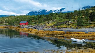 Za potomky Vikingů aneb Cesta podél norského pobřeží za umělci i rybáři