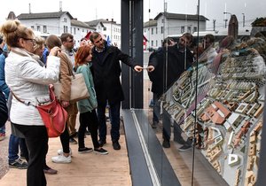 Model nové čtvrti Trnitá si zájemci mohou prohlédnout v čekárně Dolního nádraží Brno.