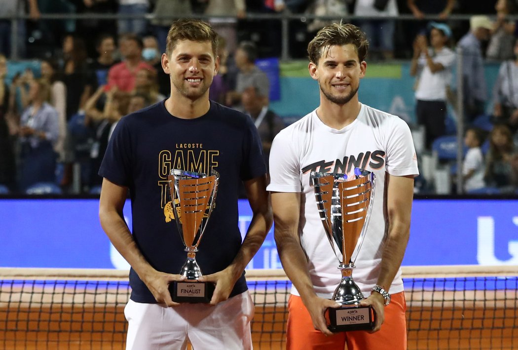 Poražený finalista Filip Krajinović a vítěz Dominic Thiem