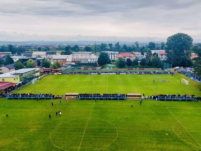 Nové Sady nemohou proti Plzni využít tribuny. Sviňárna, zlobí se kapitán. FAČR vysvětluje Nové Sady nemohou proti Plzni využít tribuny. Sviňárna, zlobí se kapitán. FAČR vysvětluje
